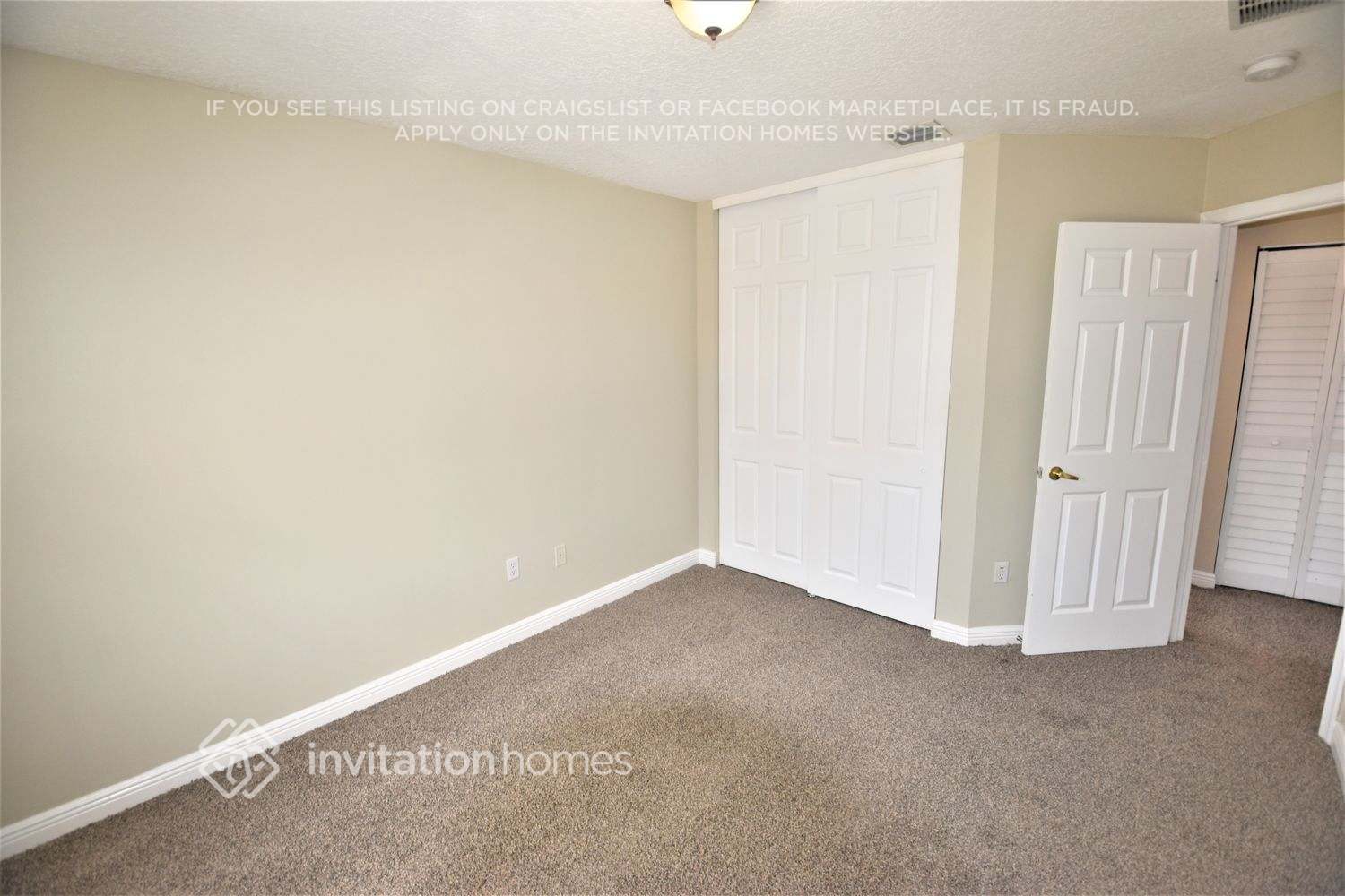 Building Photo - 2736 Misty Oaks Cir