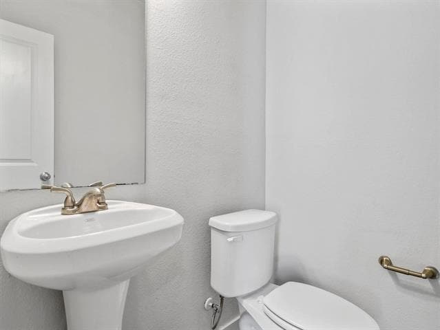 Building Photo - 9941 Ironhorse Dr