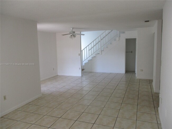 Building Photo - 10832 SW 72nd St
