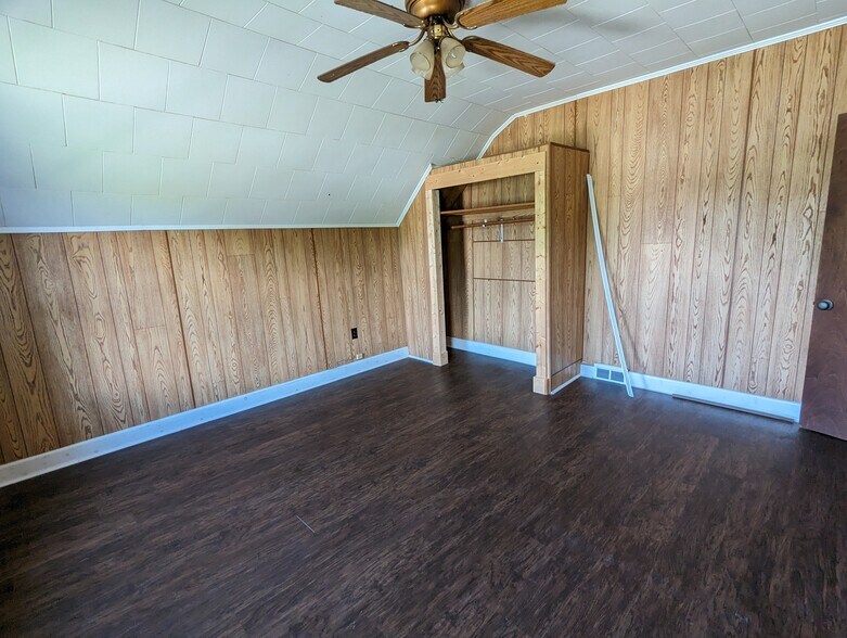 Bedroom 2 - 3982 Church St