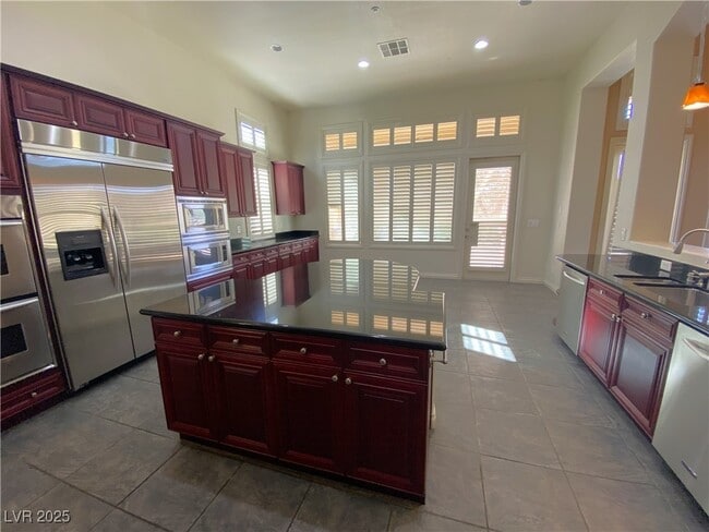 Building Photo - 23 Avenida Sorrento