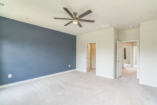 Building Photo - 16705 Tortola Dr