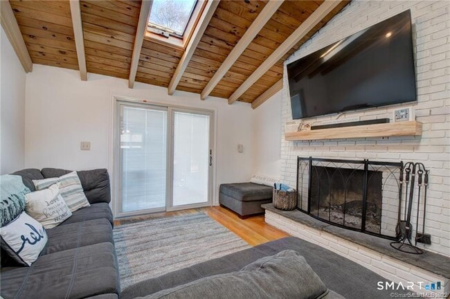 Building Photo - 96 Cornflower Dr