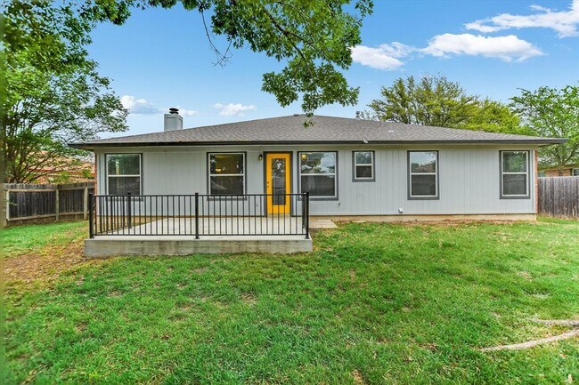 Building Photo - 1303 Crossvine Way