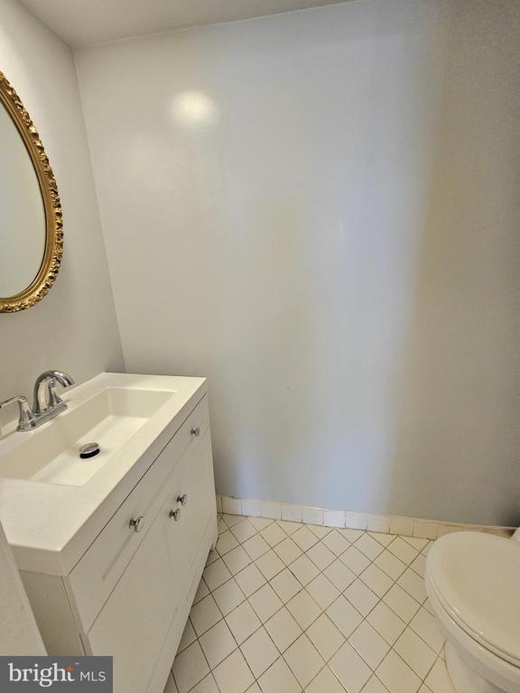 Building Photo - 301 N Beauregard St