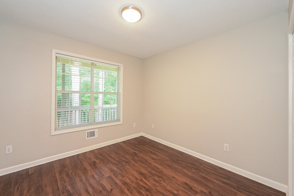 Building Photo - 128 Alexander Dr
