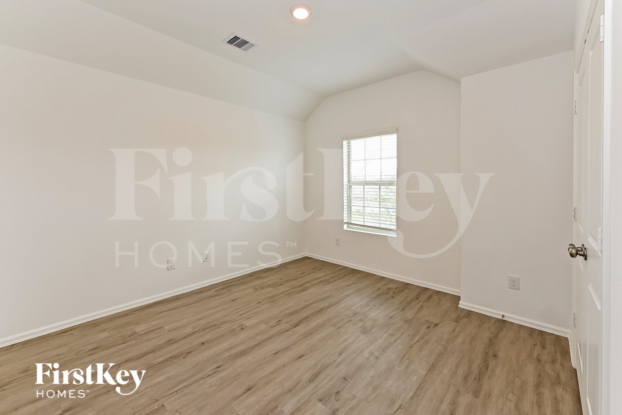 Building Photo - 5214 Eagleton Dr