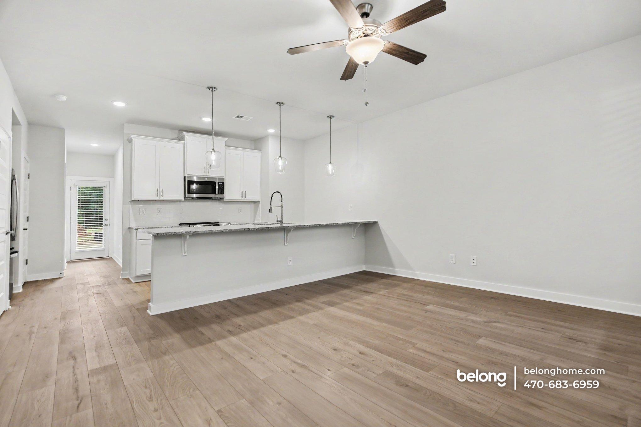 Building Photo - 300 Dempsey Dr