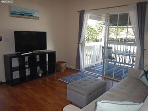 Building Photo - Keonekai Villages Furnished Upstairs 2 bedroom, 1.5 bathroom unit, with 2 parking spaces
