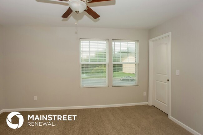 Building Photo - 1047 Manston Pl SW