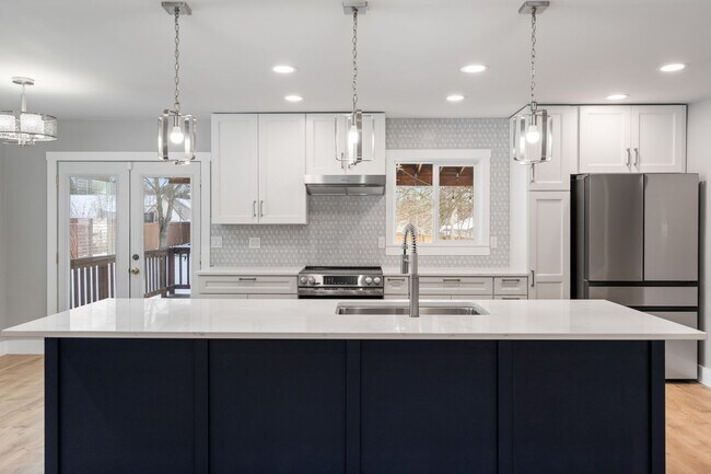 Building Photo - Stunning 5-Bedroom Home on Nearly 1 Acre – Fully Fenced w/ Treehouse | Indian Meadows | Coeur d’A...