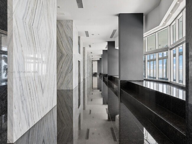 Building Photo - 335 S Biscayne Blvd