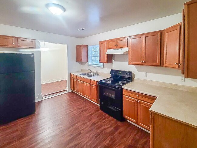 Building Photo - 144 Spring St