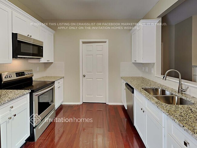 Building Photo - 3430 Charterhall Ln
