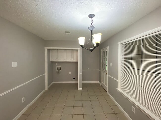 Building Photo - 6036 Williams Cove