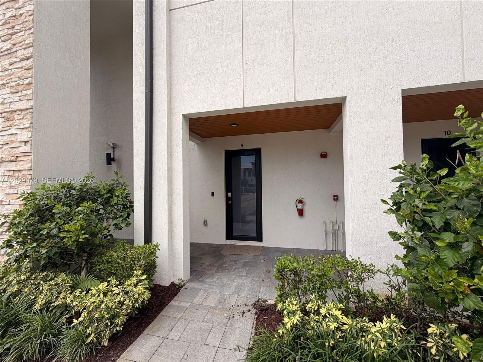 Building Photo - 10407 NW 82nd St