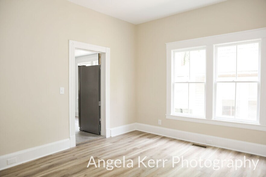 Building Photo - 630 Joyner St