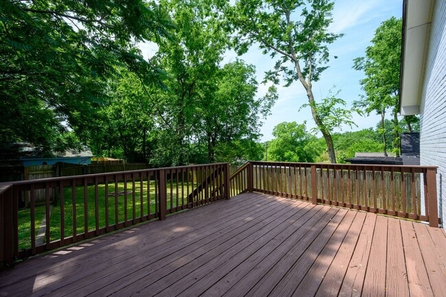 Building Photo - **REMODELED EAST NASHVILLE BUNGALOW IN HIG...