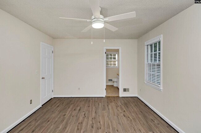 Building Photo - 1808 Lowder Dr