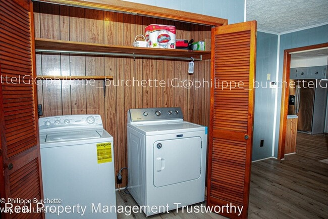 Building Photo - 2 br, 1.5 bath House - 4714 Allensville Road,