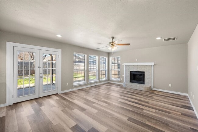 Building Photo - Newly Renovated Midlothian 4 bedroom