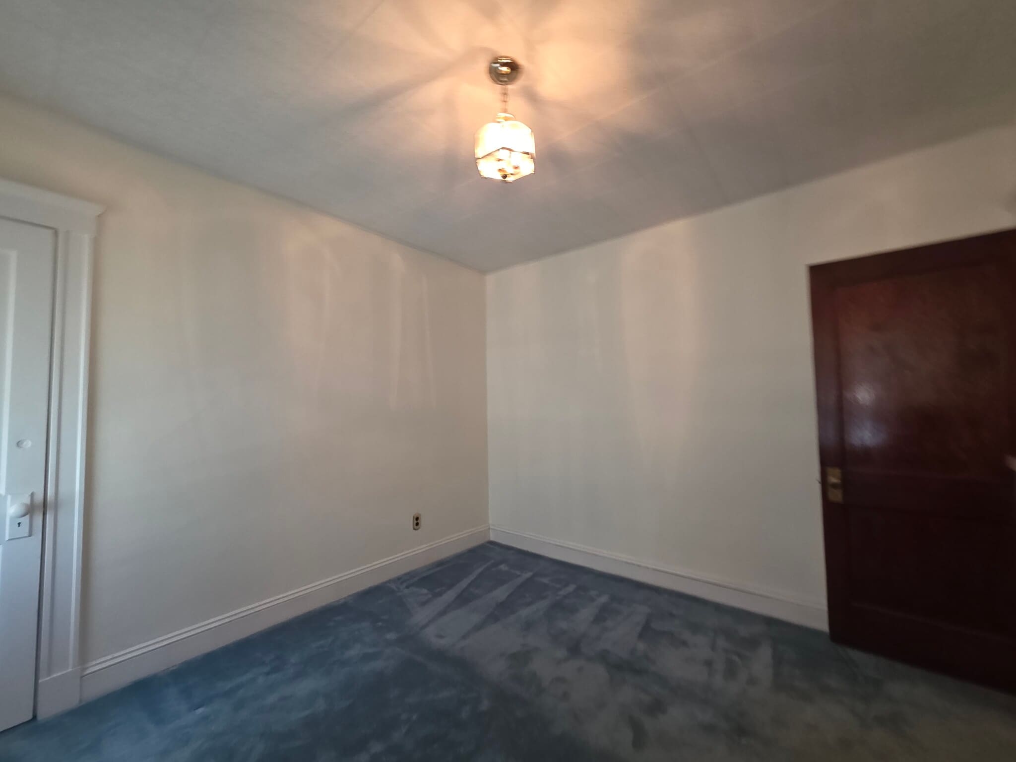 Building Photo - 97 White St