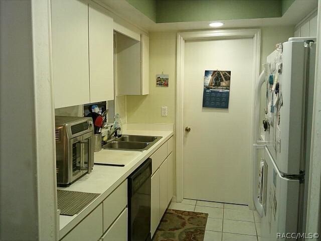 Building Photo - 760 E Gilchrist Ct