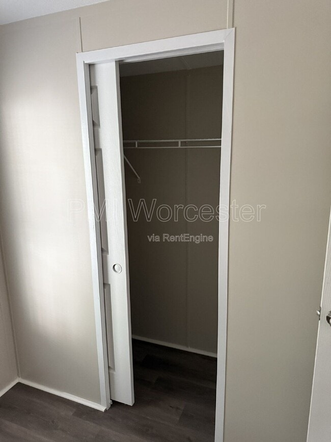 Building Photo - 29 Lachapelle St