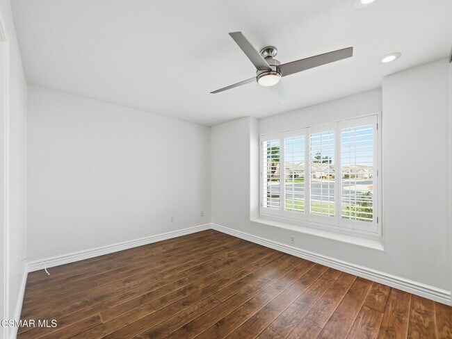 Building Photo - 1698 Ramona Dr