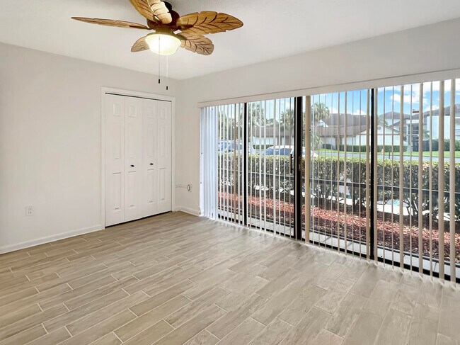 Building Photo - 3351 Twin Lakes Terrace