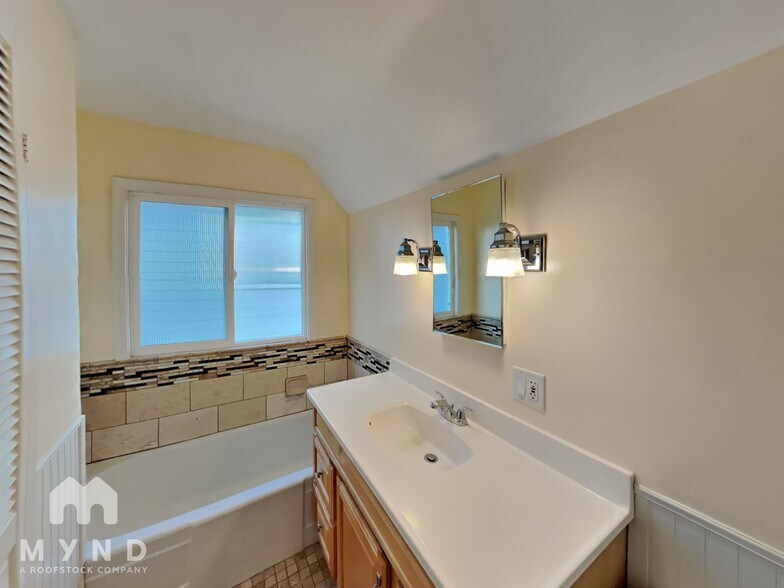 Building Photo - 626 Grizzly Peak Blvd