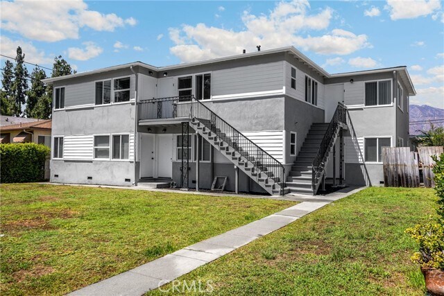 Primary Photo - 15 Christina St