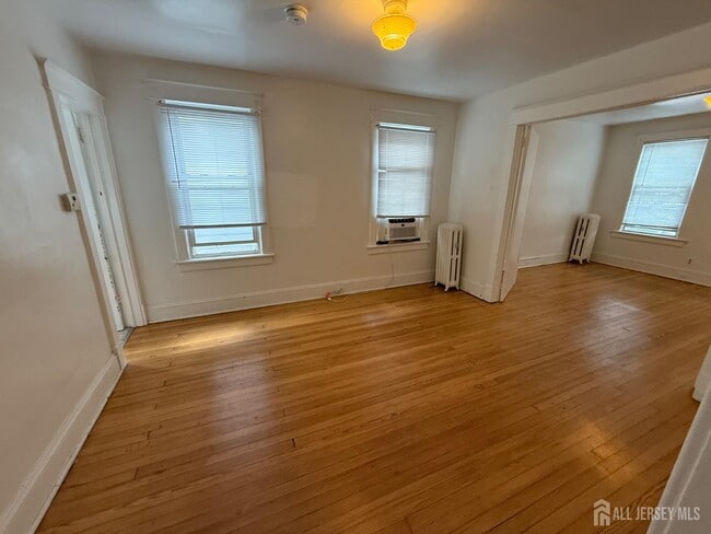 Primary Photo - 115 N 3rd Ave