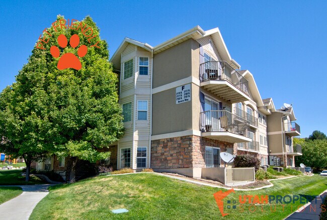 Primary Photo - 2101 N Aurora Way
