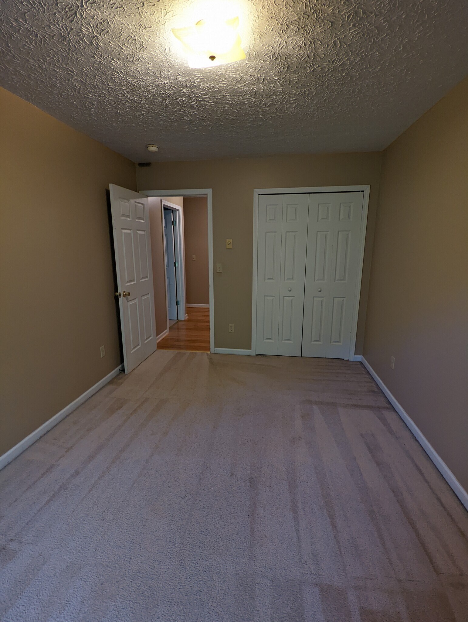 Bedroom - 8838 Stone Way NW