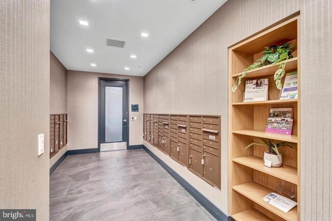 Building Photo - 6803 Cameron Dr NW