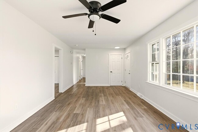 Building Photo - 115 Big Meadows Terrace