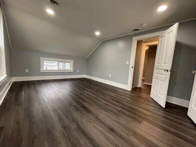 Building Photo - 6535 Marlette Rd