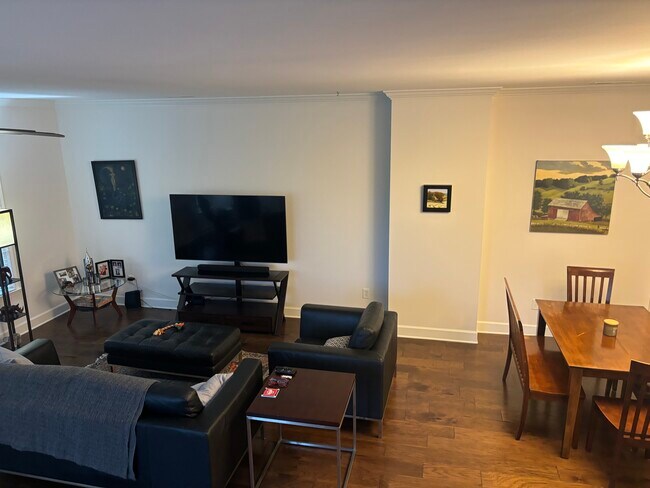 Living Room - 2 Arch St