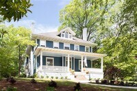 Building Photo - 118 Waverly Way NE