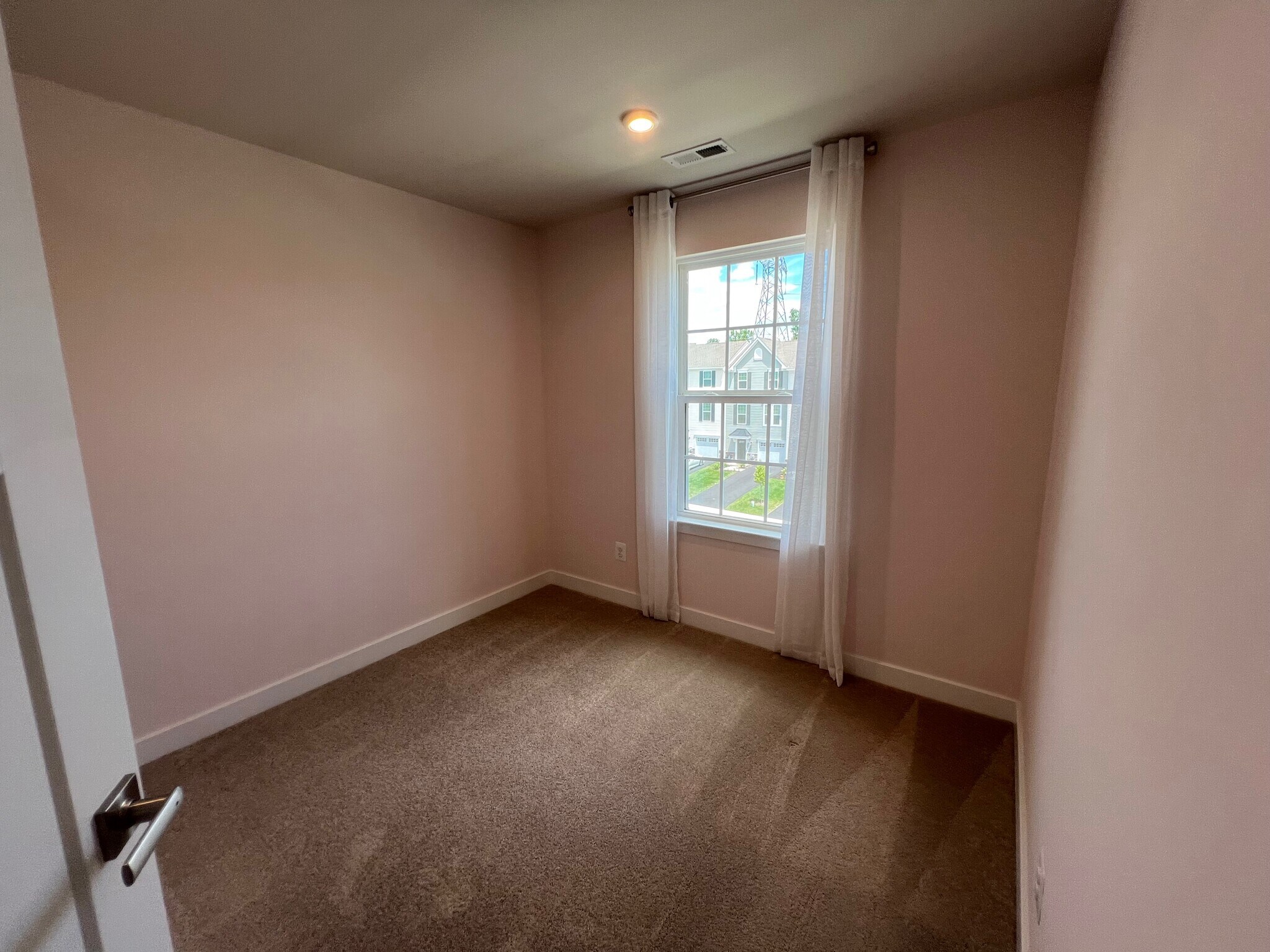 Building Photo - 1903 Spearfish Ct