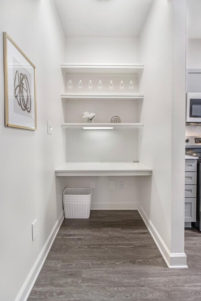 Building Photo - 2212 Brisbane Woods Way