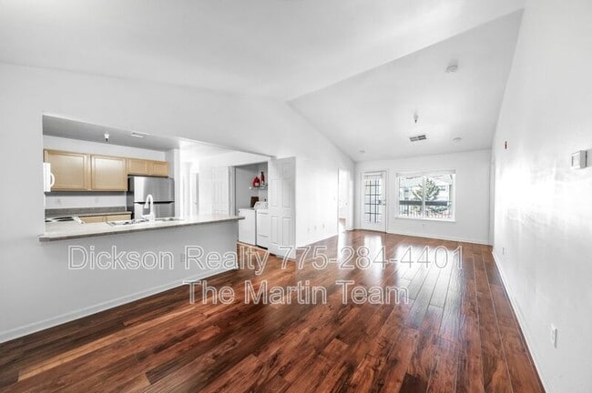 Building Photo - 200 Talus Way