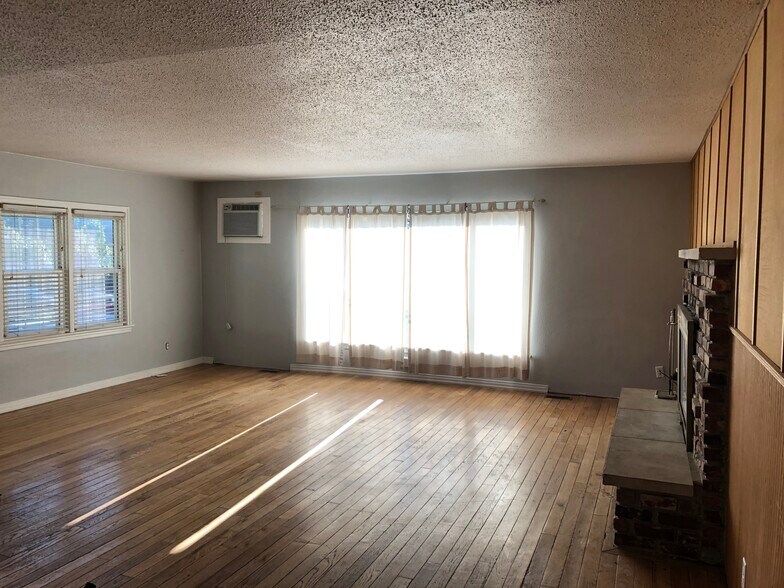 Building Photo - 4018 Baughman Rd