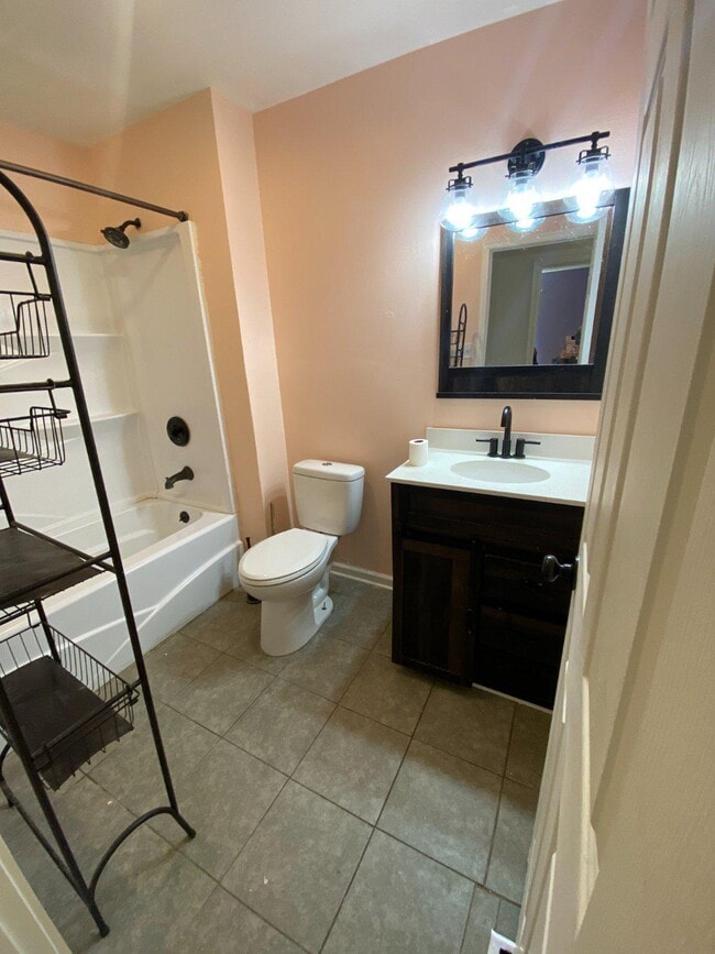 Building Photo - 75 Briar Trail
