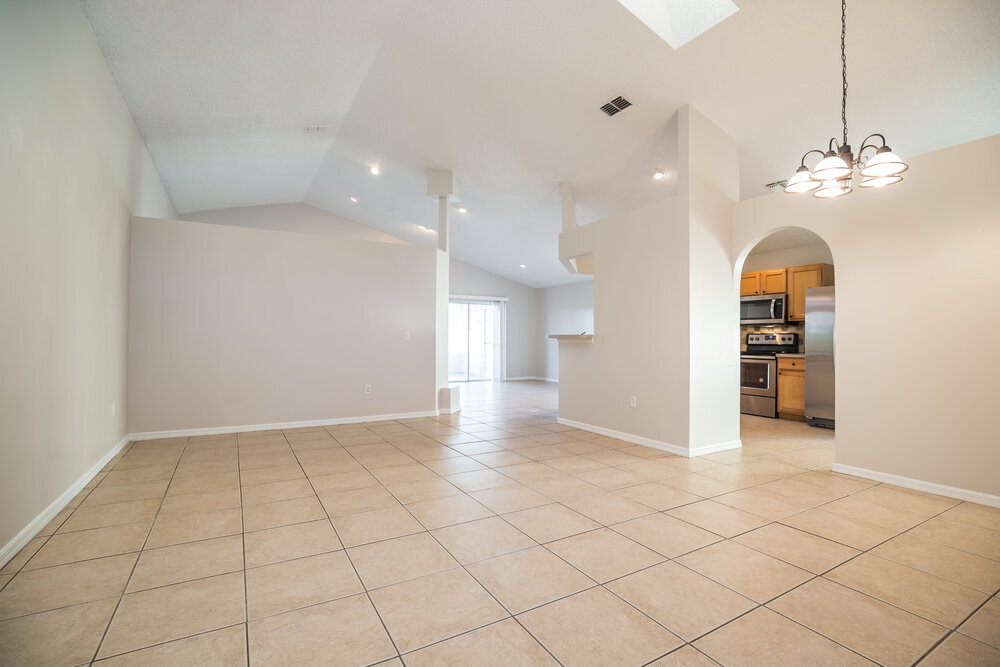 Building Photo - 3833 Stonefield Dr