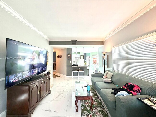 Building Photo - 4631 SW 154th Pl