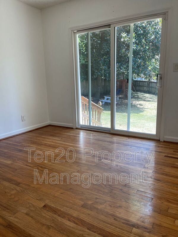 Building Photo - 4036 Arrel Dr