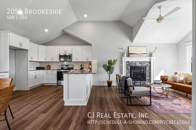 Building Photo - 2051 Brookeside-