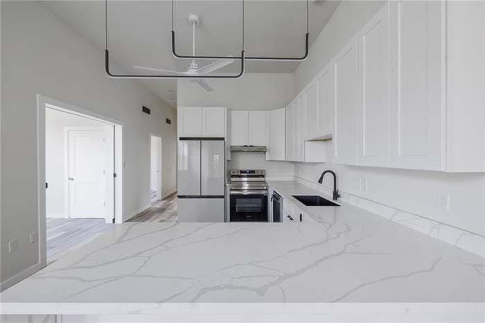 Building Photo - 2404 Ursulines Ave